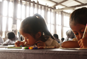 Des bénévoles coréens construisent des écoles au Laos
