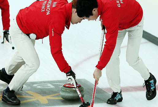L'équipe masculine de curling en bonne voie pour les Jeux Olympiques