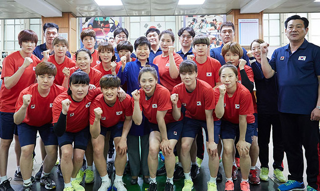 Pour la Présidente Park, la ‘Team Korea’ va faire honneur à la nation