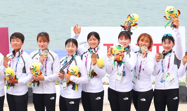 Jeux asiatiques de 2018 : l'équipe unifiée de Corée remporte la première médaille en canoë (J8)