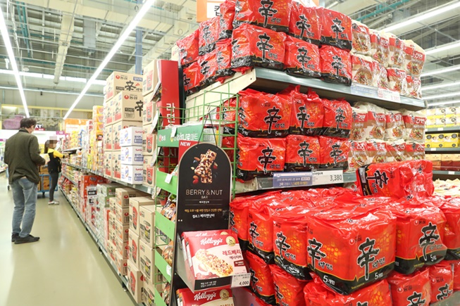 L'épidémie de Covid-19 fait augmenter les exportations de nouilles instantanées coréennes de 30 % cette année