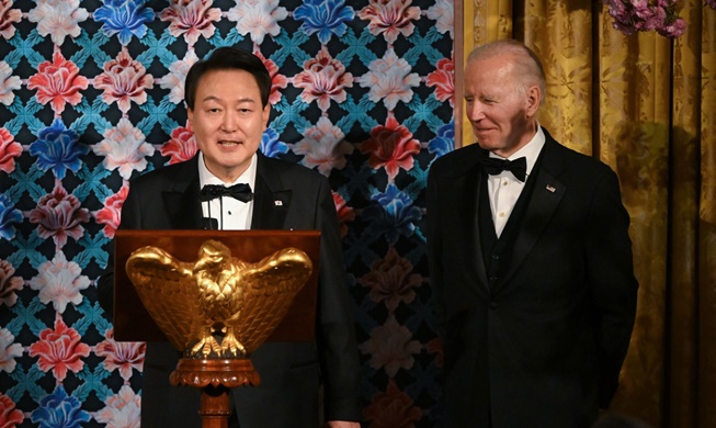 En images : la visite d’État du président Yoon aux États-Unis