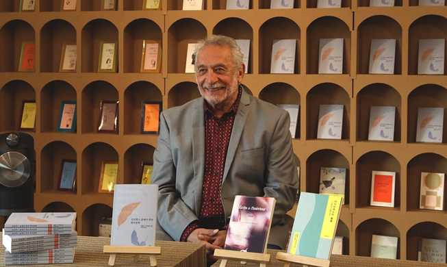 Entretien avec Jean-Claude De Crescenzo, grand spécialiste de la littérature coréenne, à l’occasion de la sortie de ses deux derniers livres
