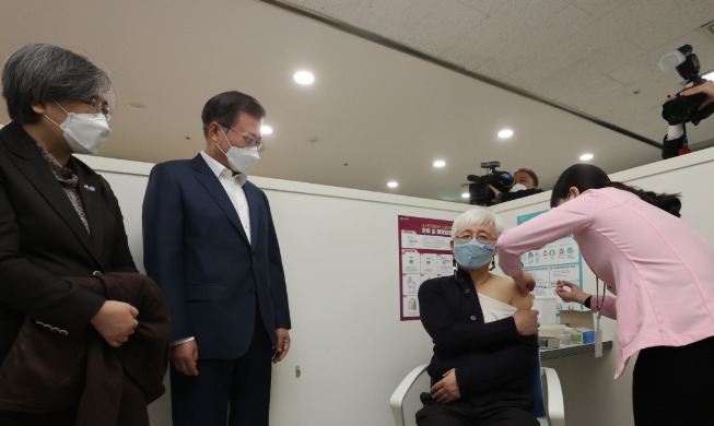 Covid-19 : la Corée du Sud commence sa campagne de vaccination