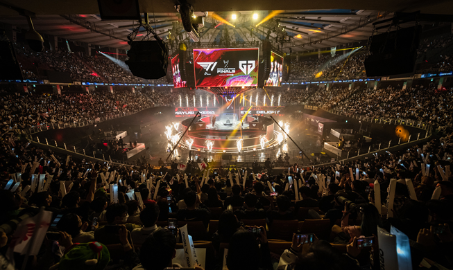 En novembre, Gwanghwamun se branche aux Esports pour la finale des Mondiaux de « League of Legends »