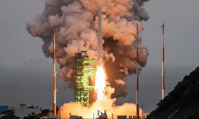 Décollage réussi pour Nuri, la fusée spatiale de conception sud-coréenne