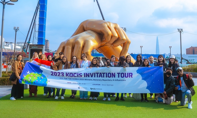 Invités par le Kocis au K-Wave Festival 2023, nous rencontrons ceux qui ont rendu notre rêve coréen possible, et nos chers relecteurs