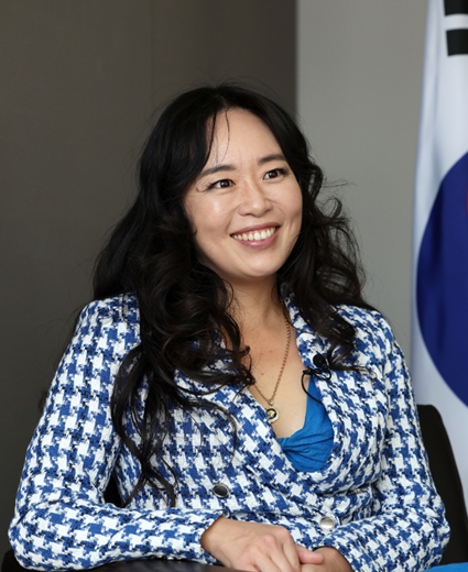 Rencontre avec Graci Kim, l'ex-diplomate derrière la trilogie fantastique « Gifted Clans »
