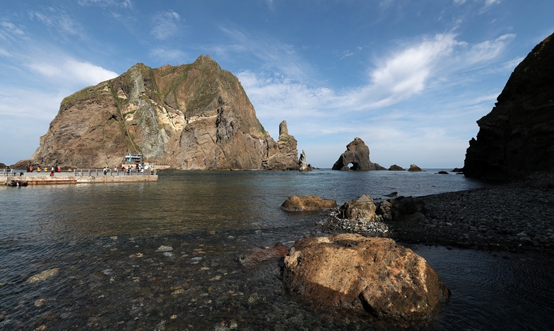Le gouvernement proteste « vivement » contre la revendication japonaise sur les îlots Dokdo