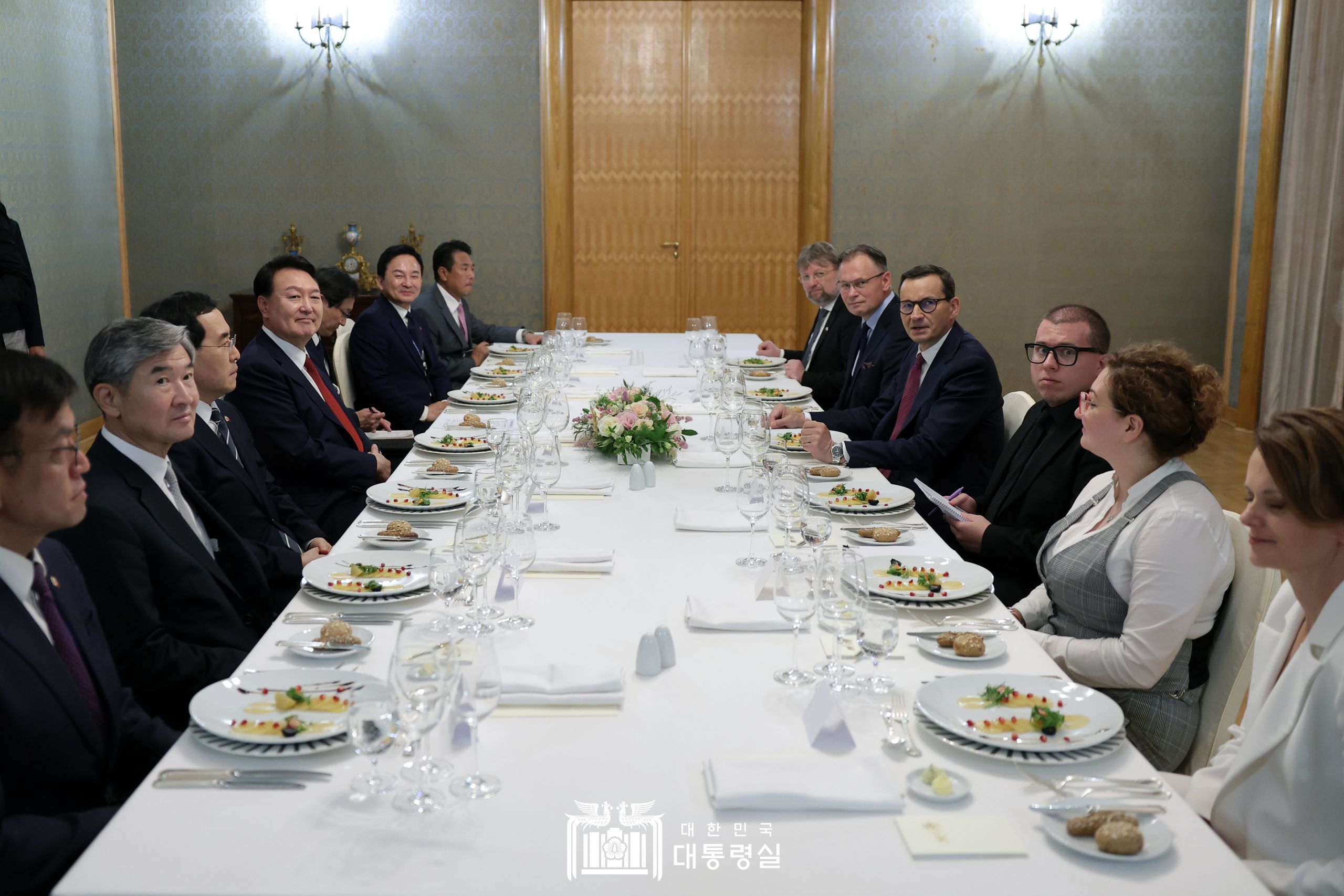 Yoon Suk yeol et Mateusz Morawiecki se sont rencontrés ce 13 juillet 2023. 