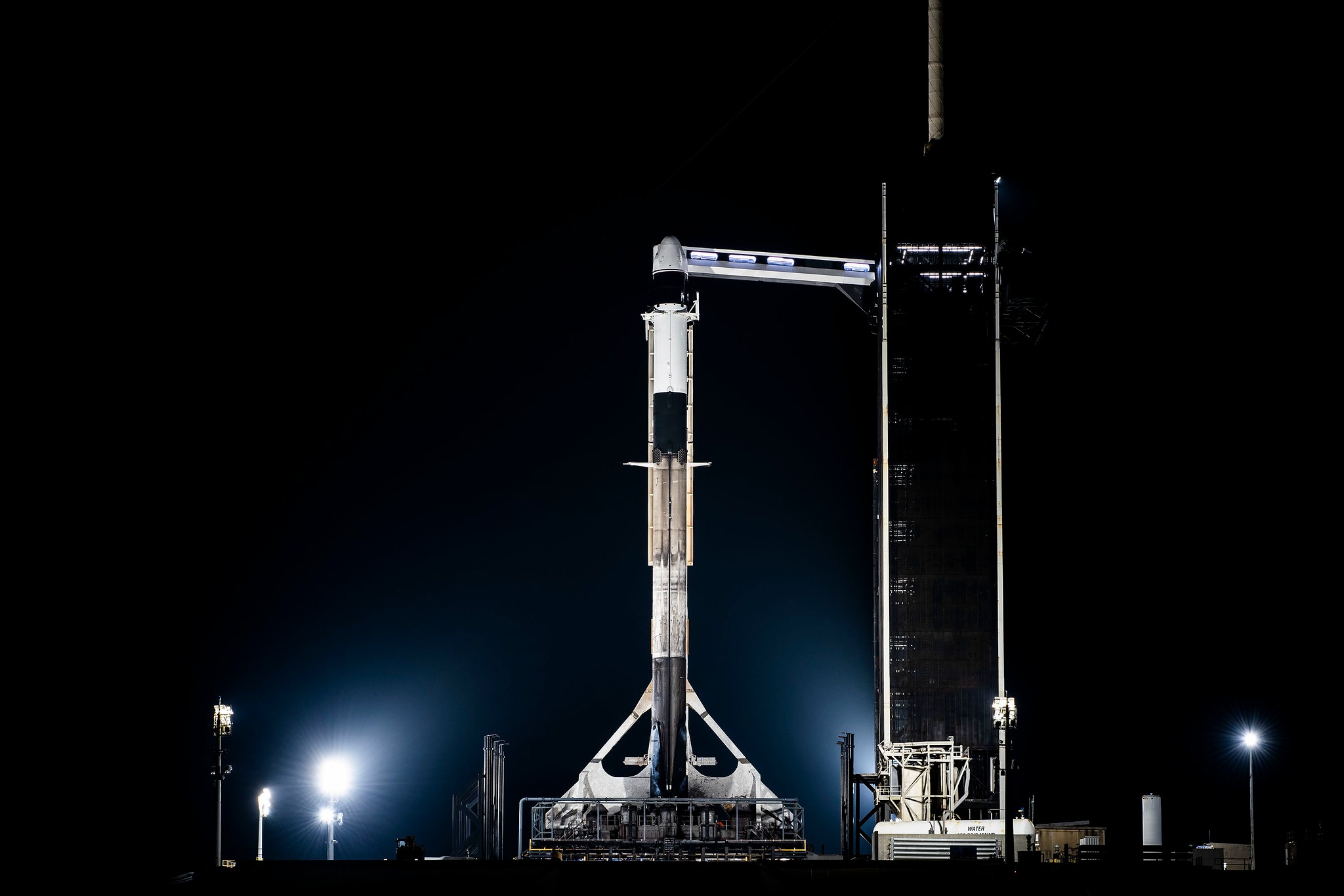 Le lanceur spatial Falcon 9, capturé le 13 mars 2023. © SpaceX