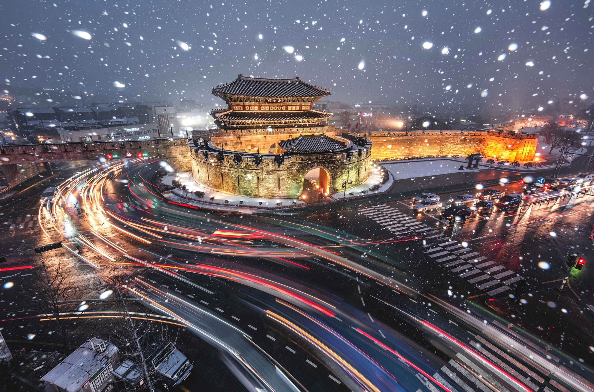 La forteresse de Hwaseong à Suwon, dans la province du Gyeonggi. © Lee Hyun-woo / Office national du tourisme coréen