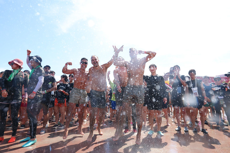 Des festivaliers profitent de l’ambiance duu Broyeong Mud Festival, le 26 juillet 2025. © Lee Jeong Woo / Korea.net