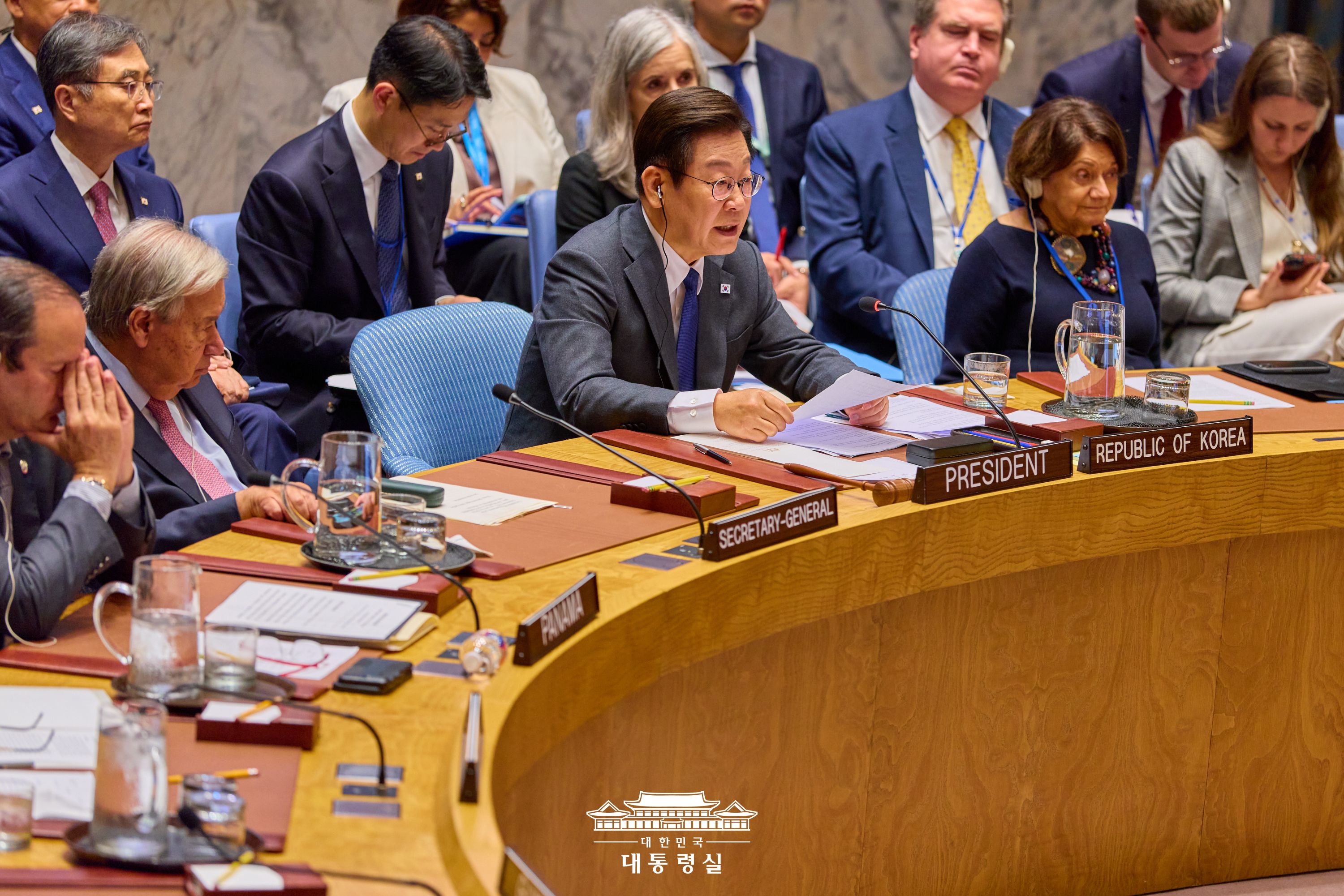 Le président Lee Jae Myung dirige un débat public de haut niveau au Conseil de sécurité de l’ONU, à New York, le 24 septembre 2025. © Bureau présidentiel de la République de Corée