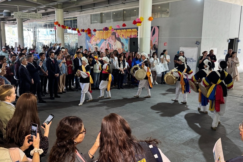 Un spectacle de samulnori se tient &agrave; Mexico, le 19 novembre 2025. &copy; Centre culturel cor&eacute;en de Mexico