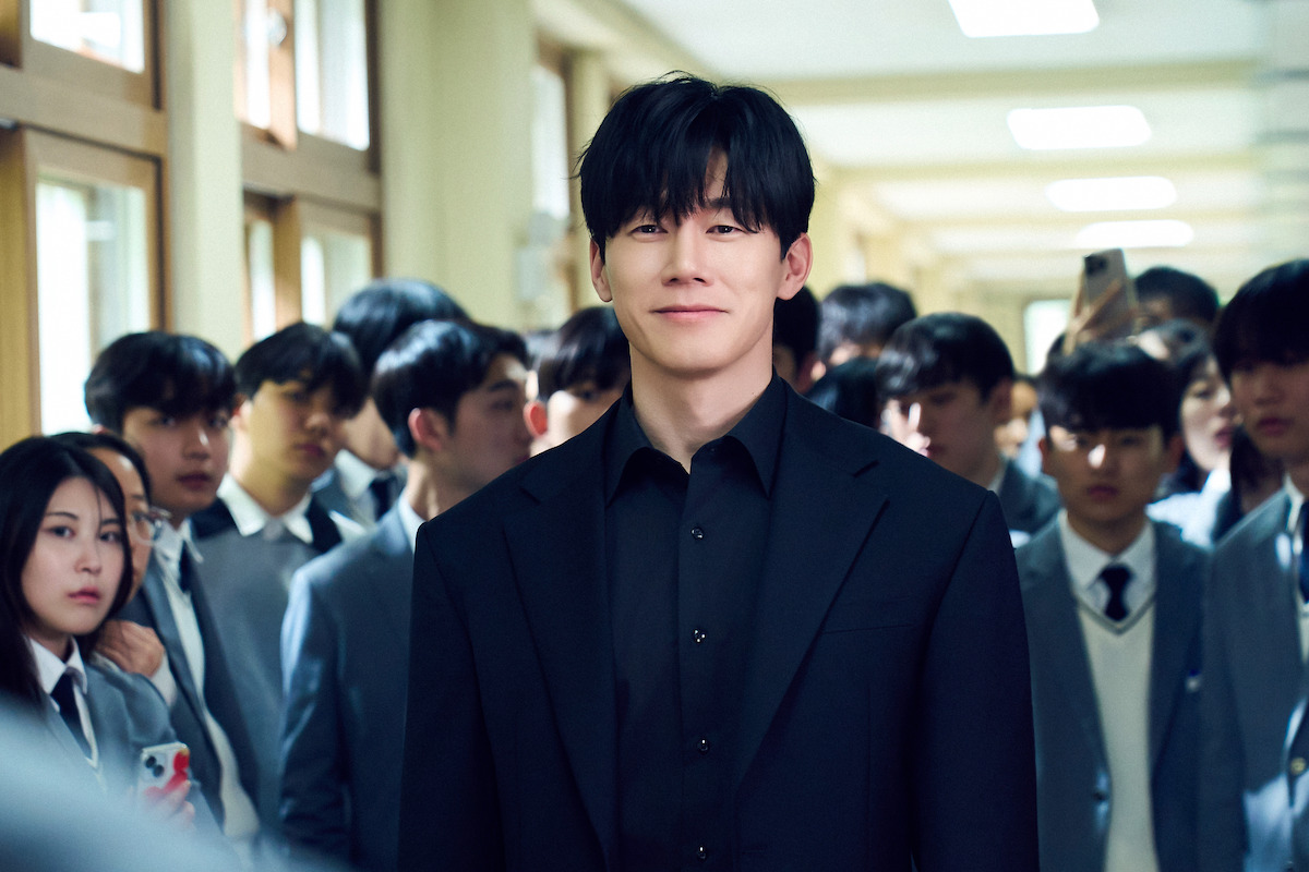 Kim Moo-yul dans la s&eacute;rie Netflix &laquo; Que &ccedil;a vous serve de le&ccedil;on ! &raquo;. &copy; Netflix