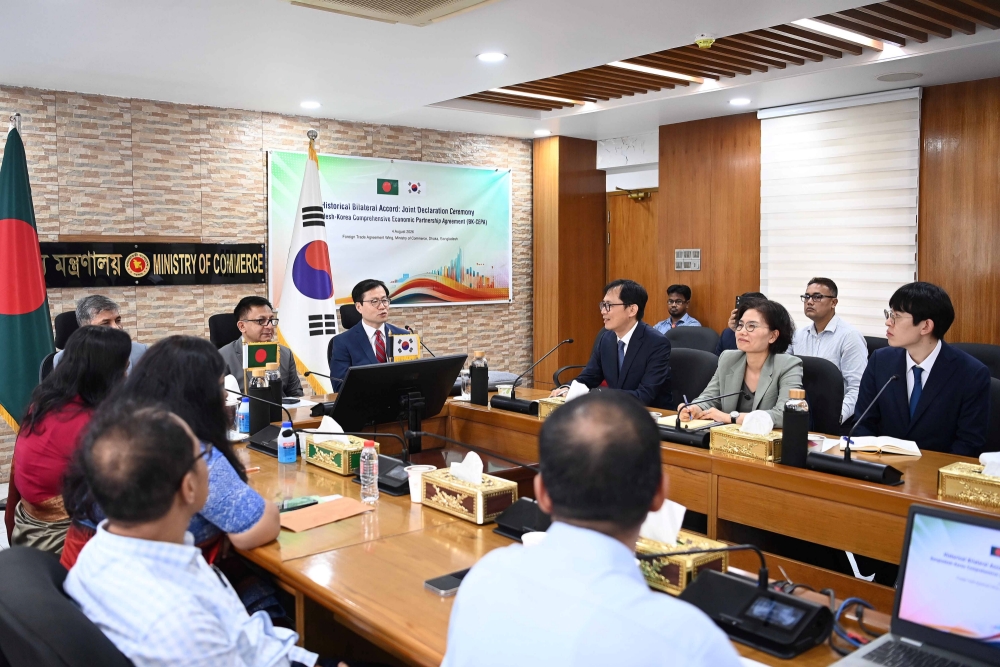 La cérémonie marquant la conclusion de l’accord de partenariat économique entre la Corée et le Bangladesh, à Dacca, au Bangladesh, le 4 juillet 2026. © Ministère du Commerce, de l’Industrie et des Ressources