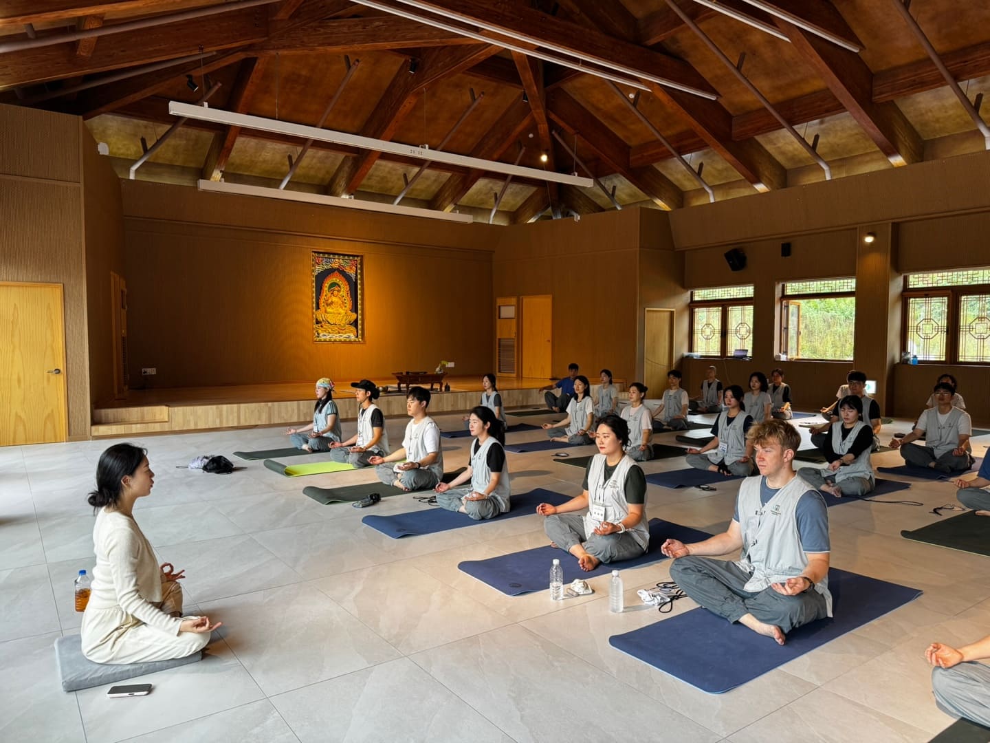 Un programme de méditation organisé au temple de Naksansa, à Yangyang, dans la province du Gangwon. © Cultural Corps of Korean Buddhism
