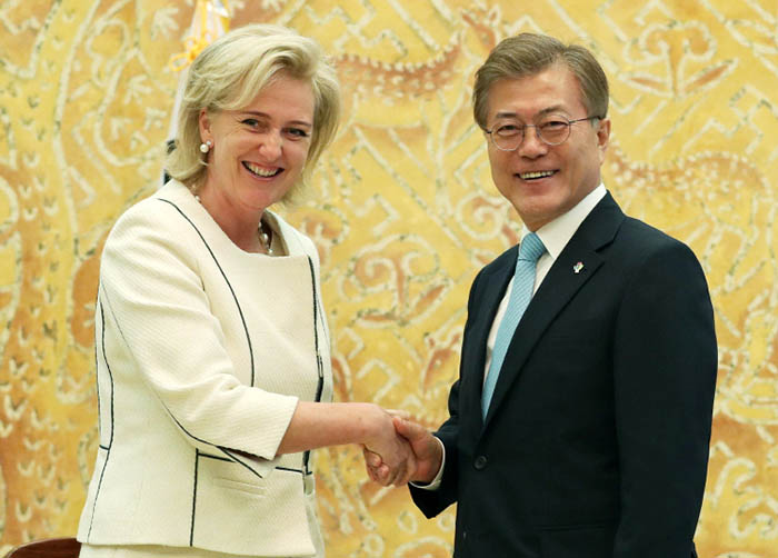 Begium_Meeting_President_02.jpg