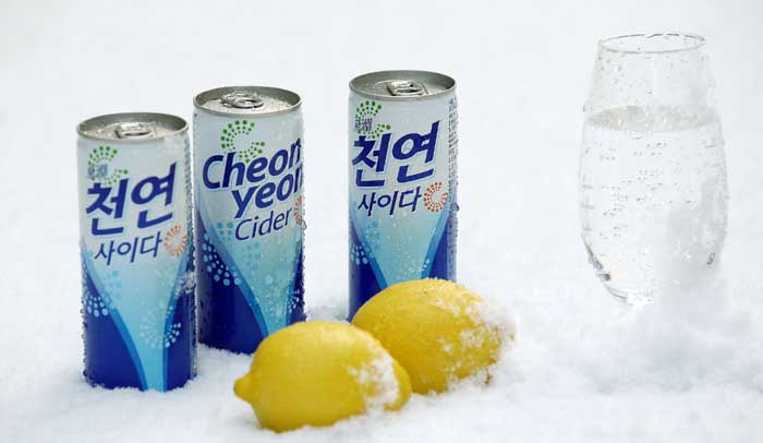 달짝지근하면서 톡 쏘는 청량감으로 가슴을 시원하게 하는 ‘천연사이다’ 