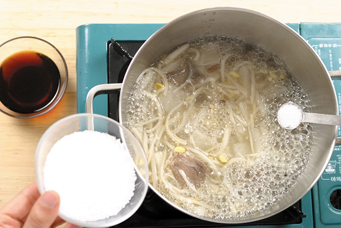 Koreanfood_jangguk_cook_L2.jpg
