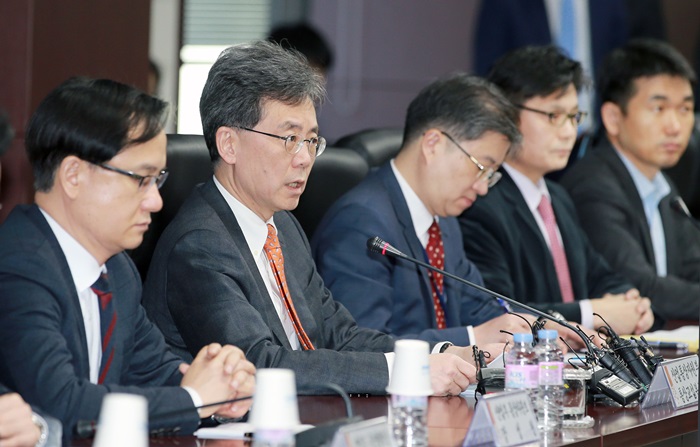 sg01_700.JPG