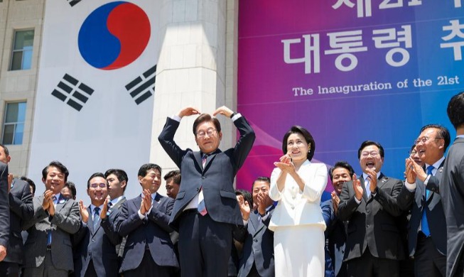 365 jours du gouvernement Lee Jae Myung (5/5) : les meilleurs moments en images