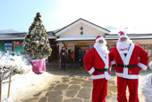 Un train pour le village du Père Noël