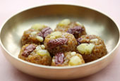 Gastronomie coréenne : le yaksik, gâteau de riz aux châtaignes, pignons de pin et jujubes