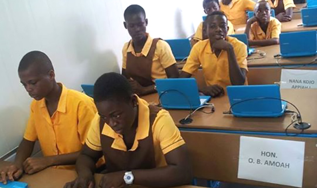 L’e-learning transforme les salles de classe en Afrique