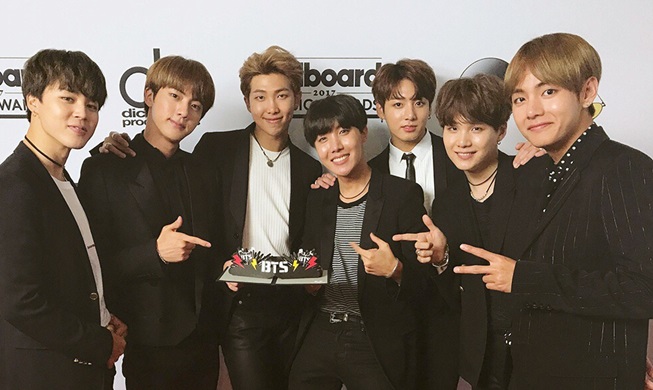 BTS reconnu par les Billboard Music Awards