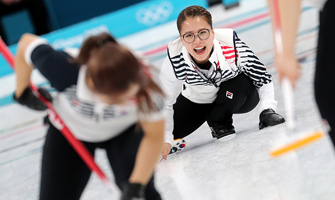 Curling fémin : la Corée du Sud en demi-finale