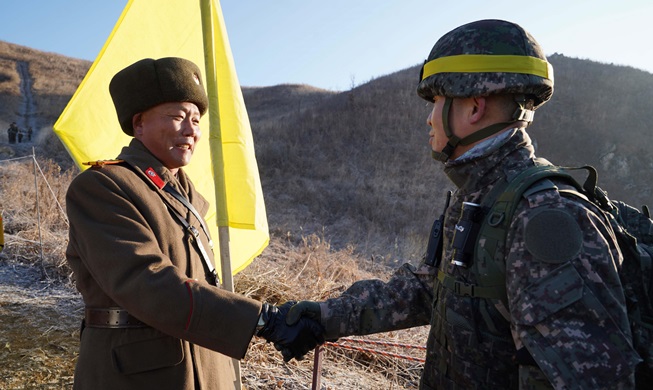 Séoul et Pyeongyang finalisent la vérification du retrait des postes de garde dans la DMZ