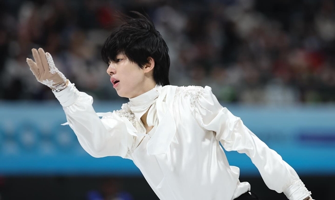 Cha Jun-hwan repart avec l'argent des Championnats des quatre continents de patinage artistique 2026