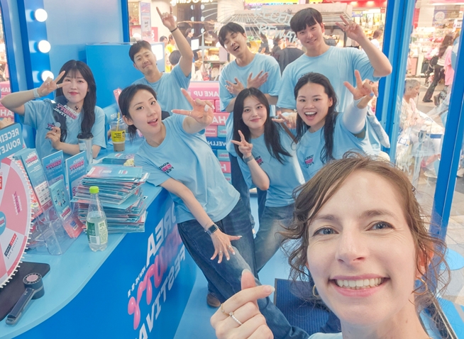 Mon expérience en tant que bénévole au Korea Beauty Festival à Myeongdong