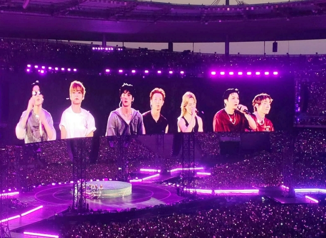 Emilie, Ingrid, Marine et Mathilde racontent leur BTS Arirang Tour au Stade de France