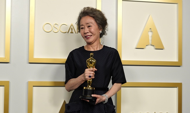 L'actrice coréenne Youn Yuh-jung invitée à devenir membre de l'Academy à Hollywood