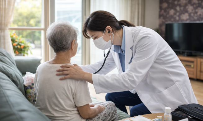 La Corée simplifie l’accès aux soins à domicile en lançant un système de prise en charge intégré 