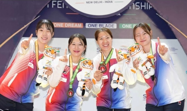 Escrime : les Coréennes sacrées championnes d'Asie en sabre à New Dehli