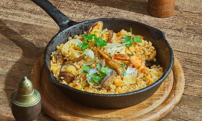 Comment manger du kimchi ? - Paella aux fruits de mer et kimchi