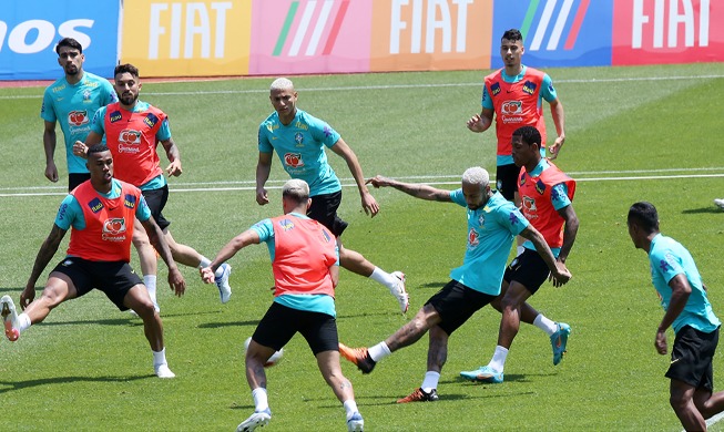 L'équipe brésilienne s'entraîne pour le match amical contre la Corée