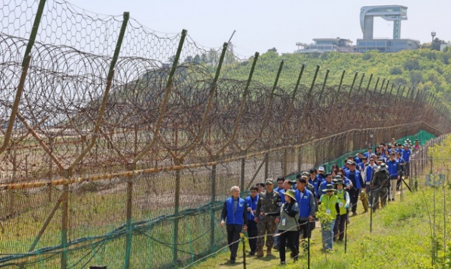 Mer, montagne et barbelés : promenade à Goseong, le long de la frontière intercoréenne