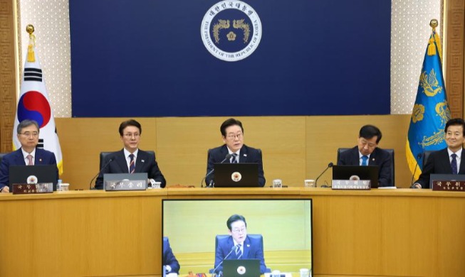 Révision de la constitution, développement régional, défense... l'agenda du quinquennat de Lee Jae Myung