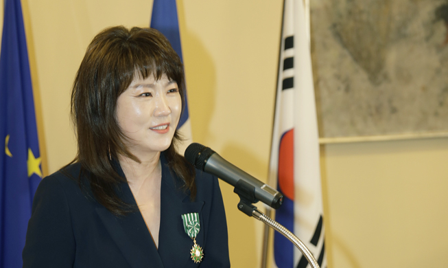 La diva Youn Sun Nah faite Officier dans l'ordre des Arts et des Lettres