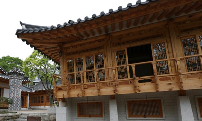 Les gîtes urbains et hanok devront être assurés contre les catastrophes