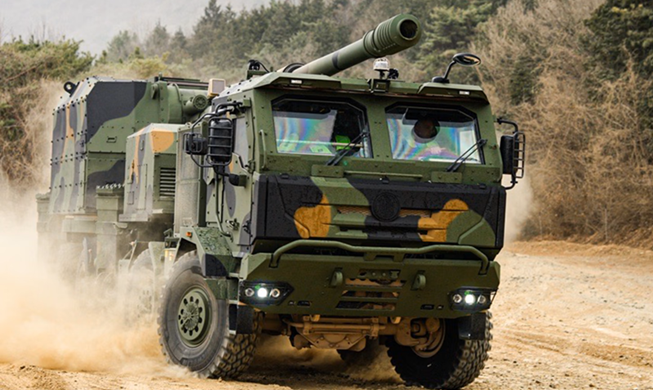Hanwha Aerospace a remporté un contrat d'exportation de ses obusiers automoteurs K9 aux États-Unis
