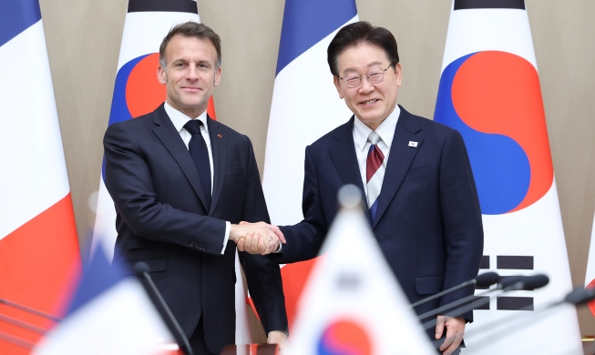 À Séoul, Emmanuel Macron et Lee Jae Myung donnent un nouvel élan aux relations franco-coréennes