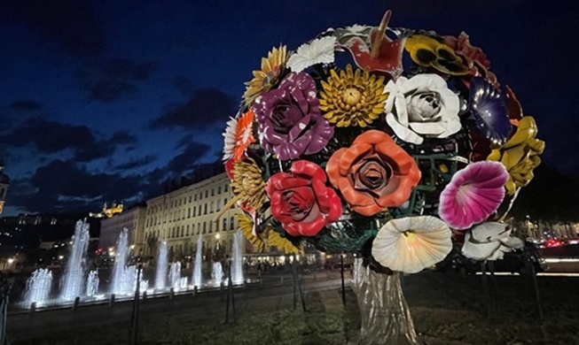 Le bouquet de l'artiste sud-coréen Choi Jeong-Hwa