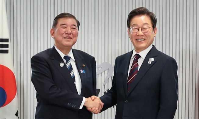 Lee Jae-myung poursuit sa série de rencontres avec les dirigeants mondiaux au sommet du G7