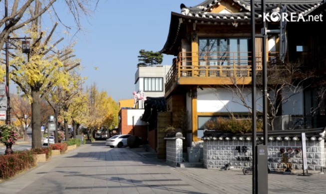 Vidéo : la randonnée dans le quartier Samcheong-dong à Séoul